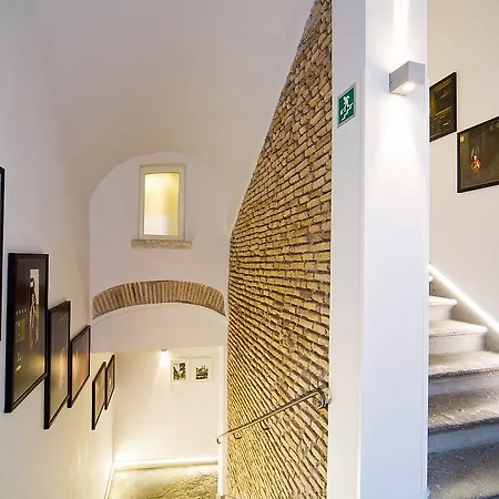 Trevi Palace Luxury 4* Rom