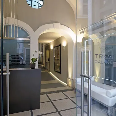 Hotel Trevi Palace Luxury 4*