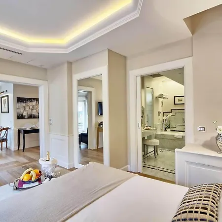 Hotell Trevi Palace Luxury 4*