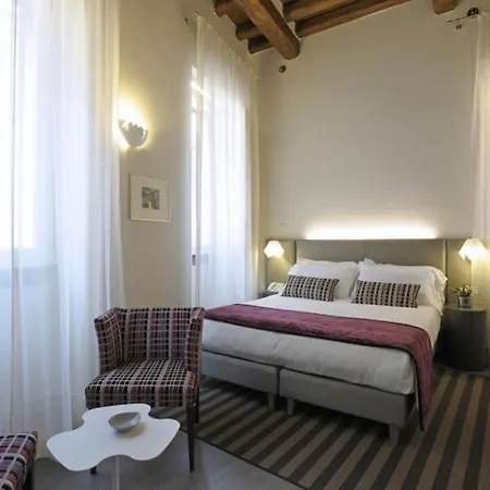 Hotell Trevi Palace Luxury
