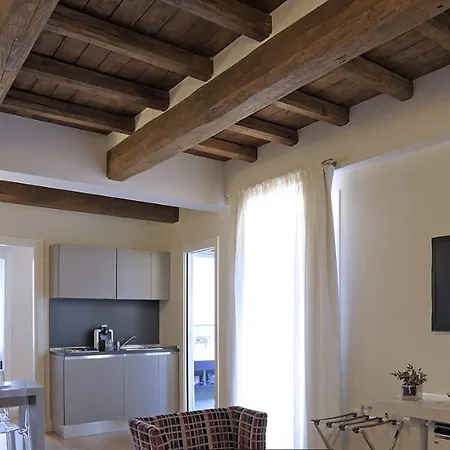 Hotell Trevi Palace Luxury 4*