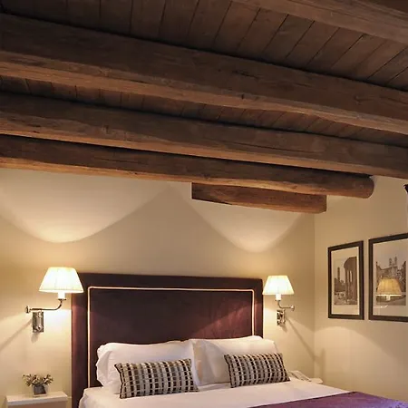 Hotell Trevi Palace Luxury