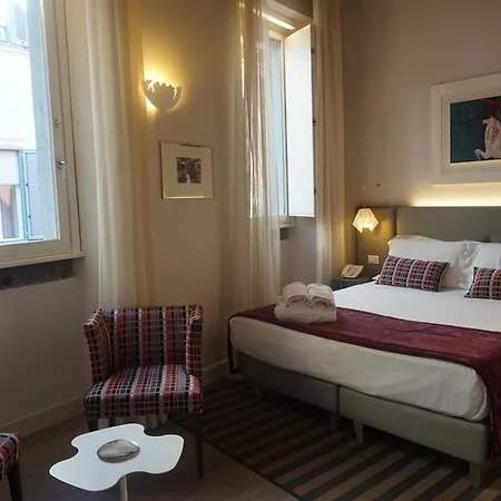 Trevi Palace Luxury 4* Roma