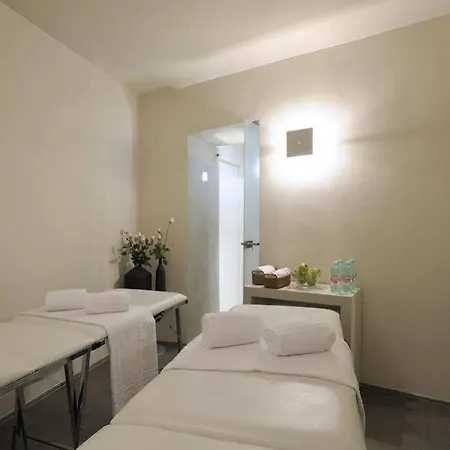 Trevi Palace Luxury