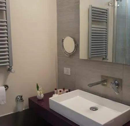 Hotel Trevi Palace Luxury Roma