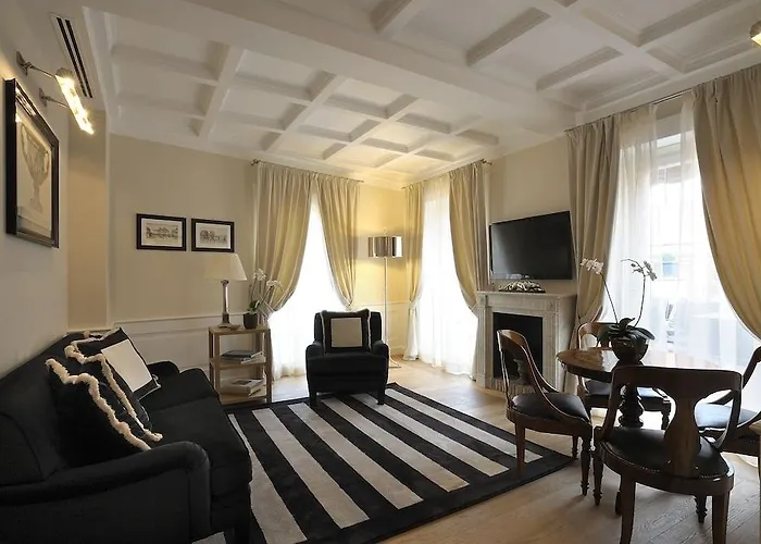 Hotel Trevi Palace Luxury