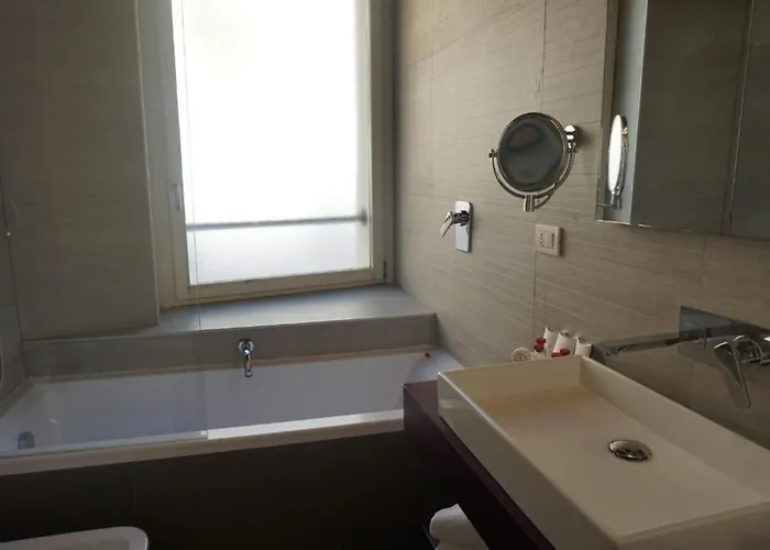 Trevi Palace Luxury Hotel 4*