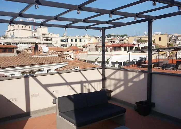 Hotel Trevi Palace Luxury Rom