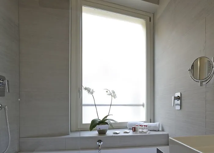 Hotel Trevi Palace Luxury Rom