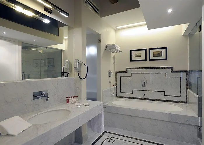 Trevi Palace Luxury 4*