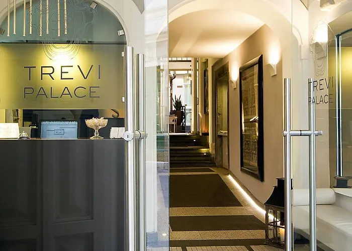Hotel Trevi Palace Luxury Rom