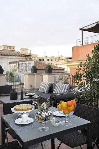 Trevi Palace Luxury 4* Rom