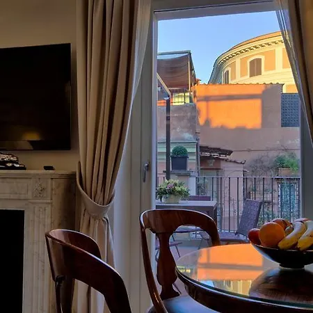 Hotel Trevi Palace Luxury Rome